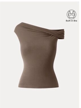 OGL MULTI WAY VERSATILE TOP WITH BUILT IN BRA NWT